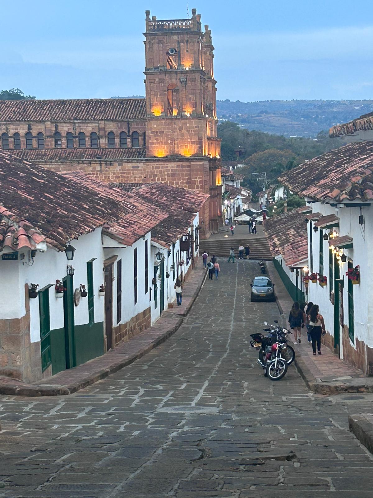 El proceso de escribir entre dos mundos